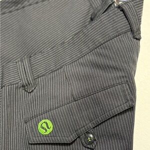 Lululemon Women’s Black Pin Stripe Dress Pants Trousers Zip Front